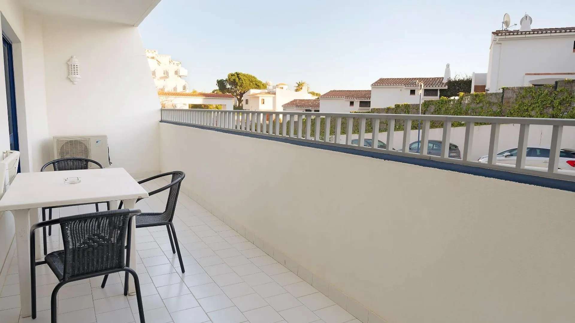 Grand Muthu Oura View Beach Club Albufeira 5*,