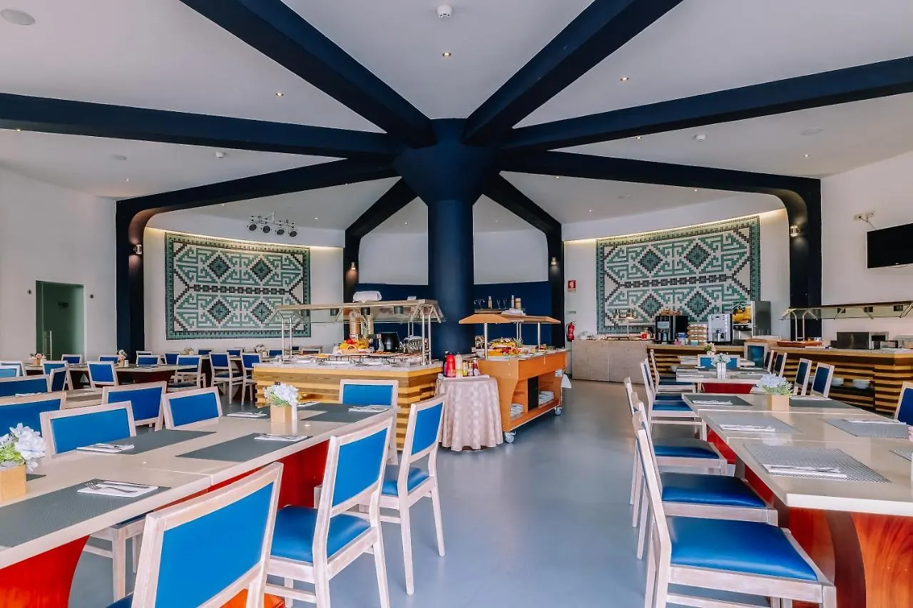 Ξενοδοχείο με διαμερίσματα Grand Muthu Oura View Beach Club Αλμπουφέιρα