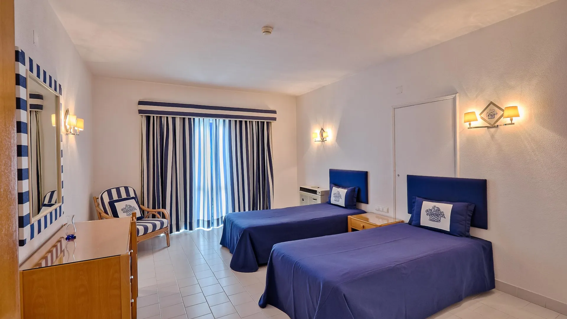 Aparthotel Grand Muthu Oura View Beach Club Albufeira