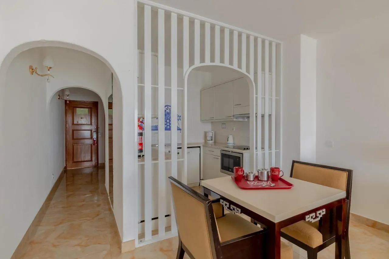 Aparthotel Grand Muthu Oura View Beach Club Albufeira
