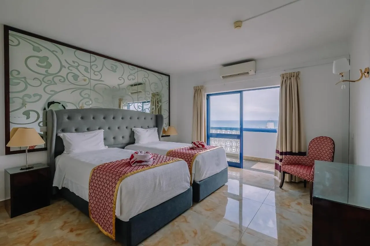 ***** Aparthotel Grand Muthu Oura View Beach Club Albufeira Portugal
