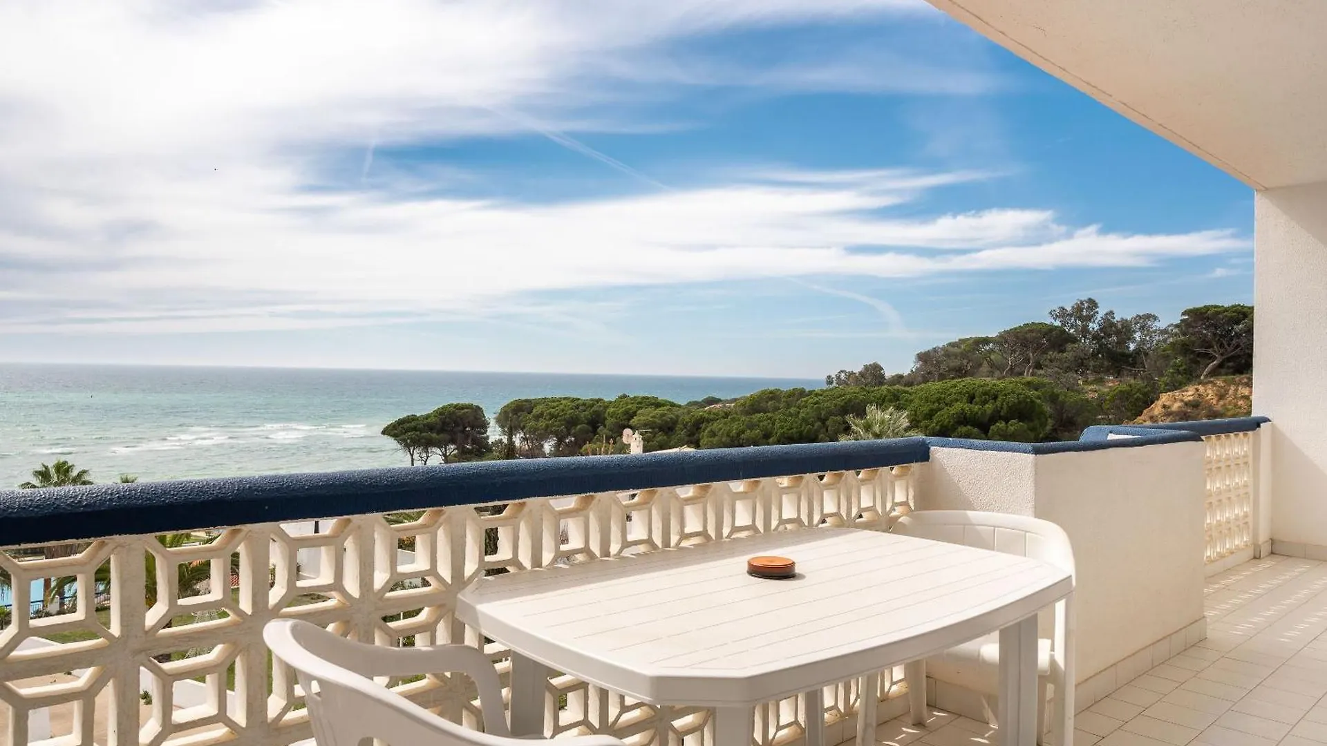 Grand Muthu Oura View Beach Club Albufeira Portugal